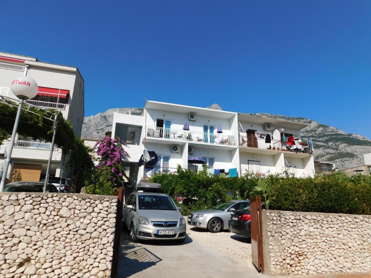 Jacky / Mountain View * Makarska